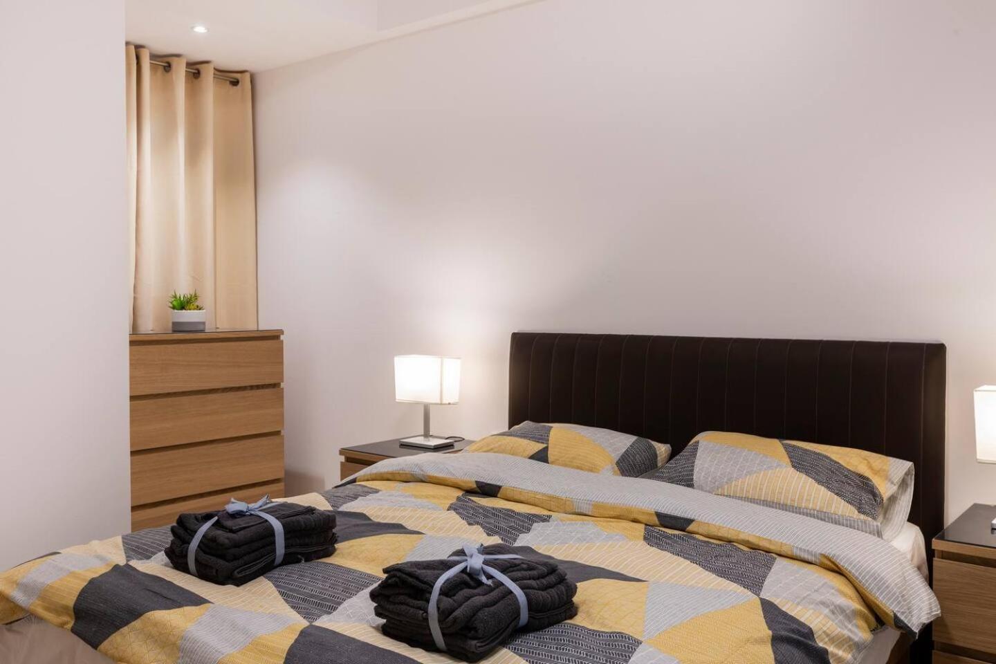 Beautiful Modern Central 2Br Apt Ta Xbiex Bagian luar foto