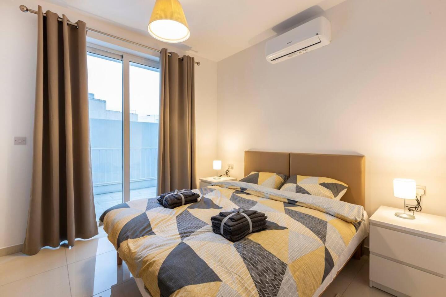 Beautiful Modern Central 2Br Apt Ta Xbiex Bagian luar foto