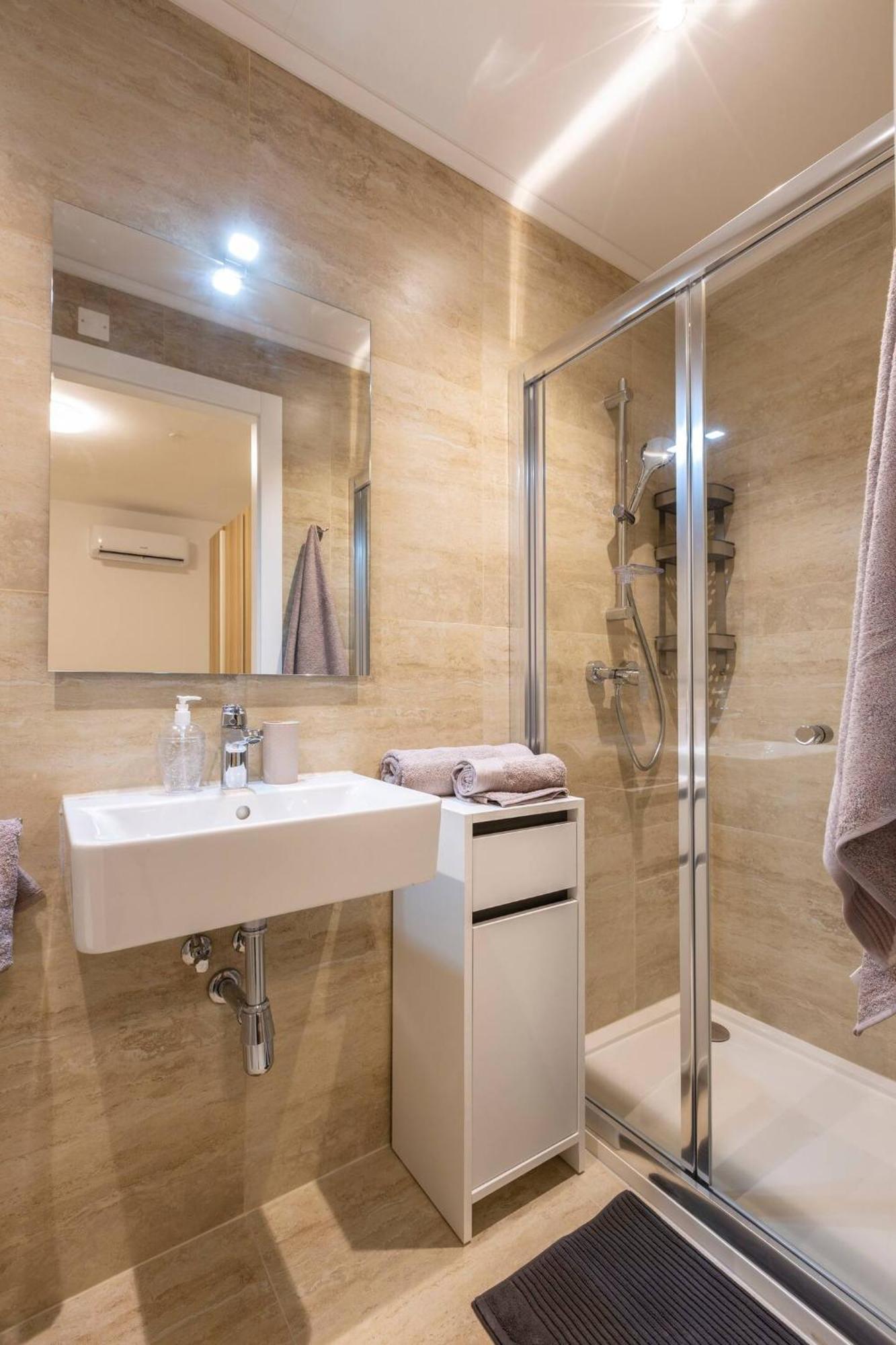 Beautiful Modern Central 2Br Apt Ta Xbiex Bagian luar foto